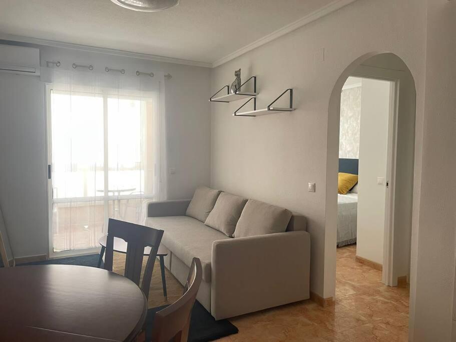 Cozy Apartment 5 Mins To Beach ตอร์เรเวียคา ภายนอก รูปภาพ